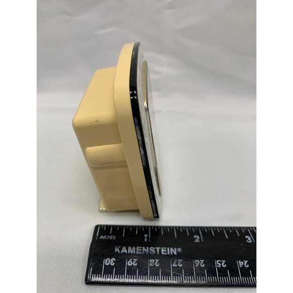 Vintage Bulova Quartz Japan-Made Alarm Clock Beige & Gold 3.5" Roman Numerals - Picture 3 of 8